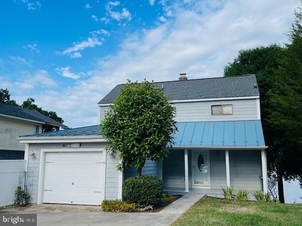 55 BAYVIEW, COLONIAL BEACH, VA 22443