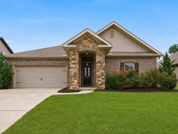 2422 Hobbstone Circle, Huntsville, AL 35803