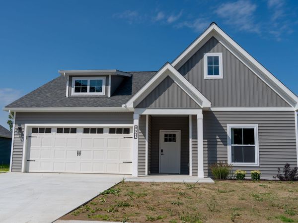 8463 Oak Shade Circle, Unit 27, Davison, MI 48423