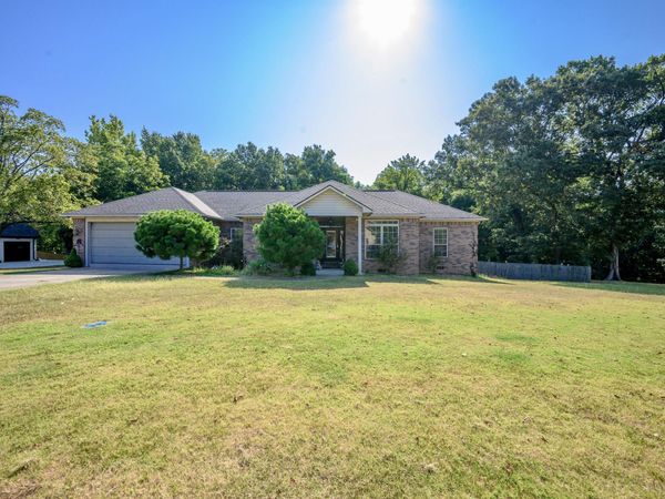 148 Leatherwood Circle, Batesville, AR 72501