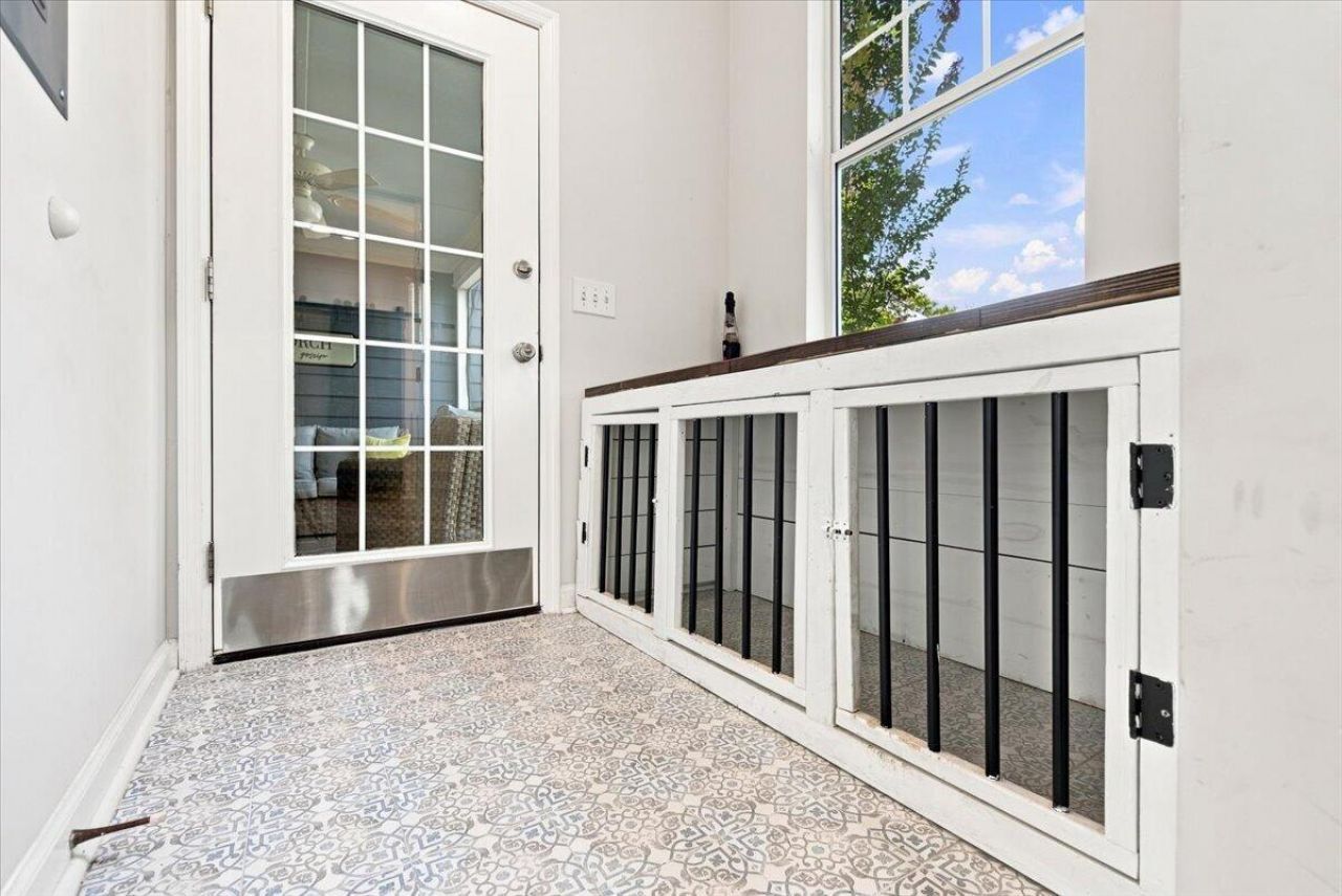 1520 Devol Street Photo 22