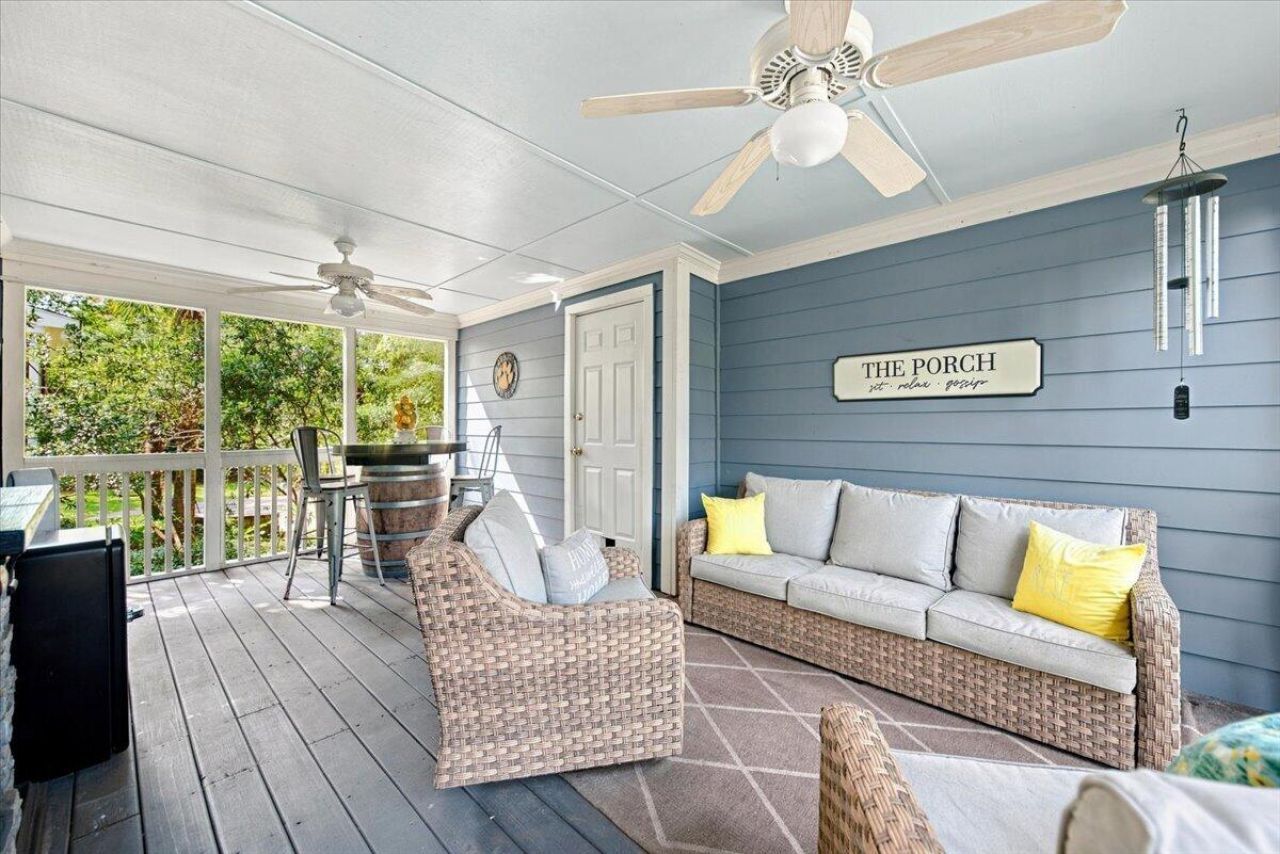1520 Devol Street Photo 23