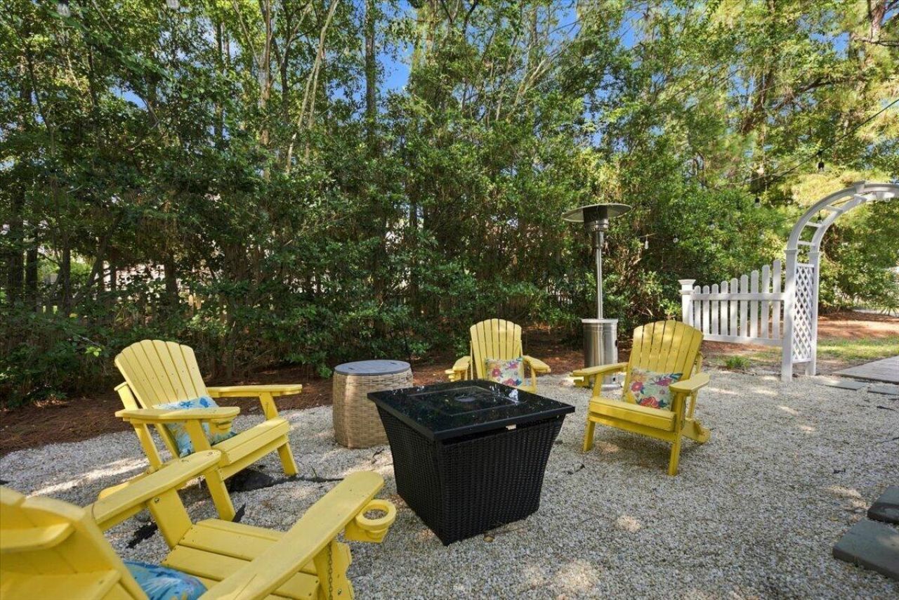 1520 Devol Street Photo 48