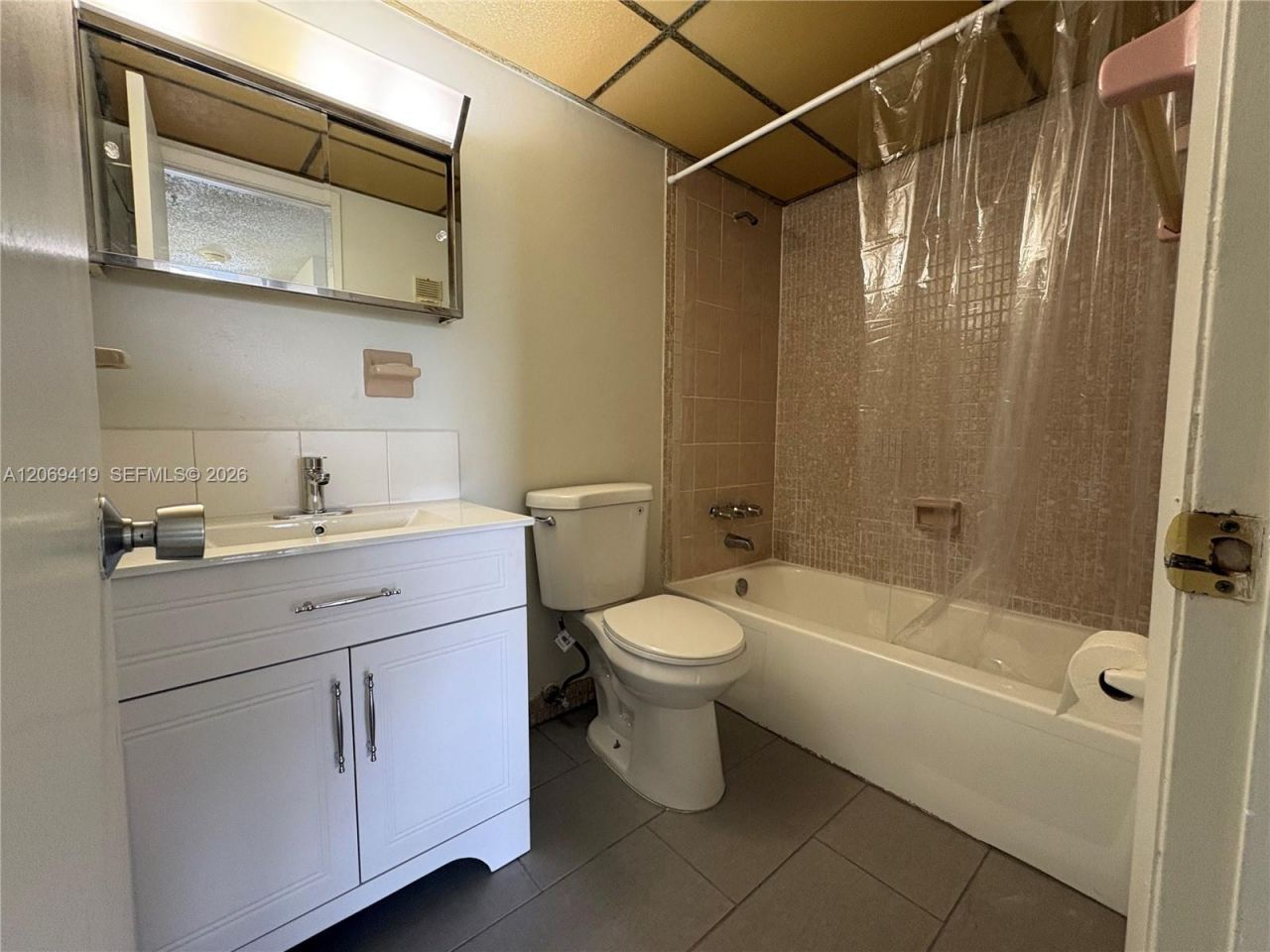 9331 SW 4th St , Unit 202B, Miami, FL 33174 Photo