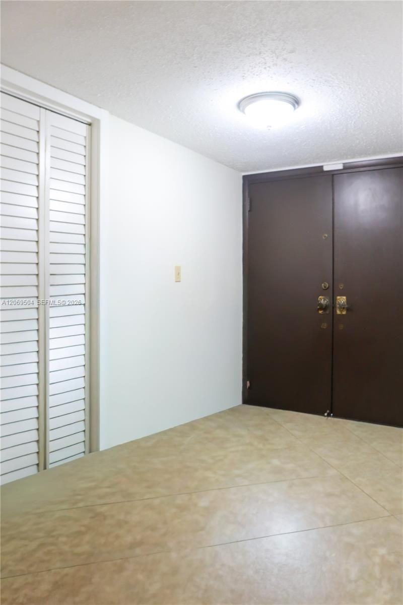 13951 Kendale Lakes Cir , Unit 310A, Miami, FL 33183 Photo