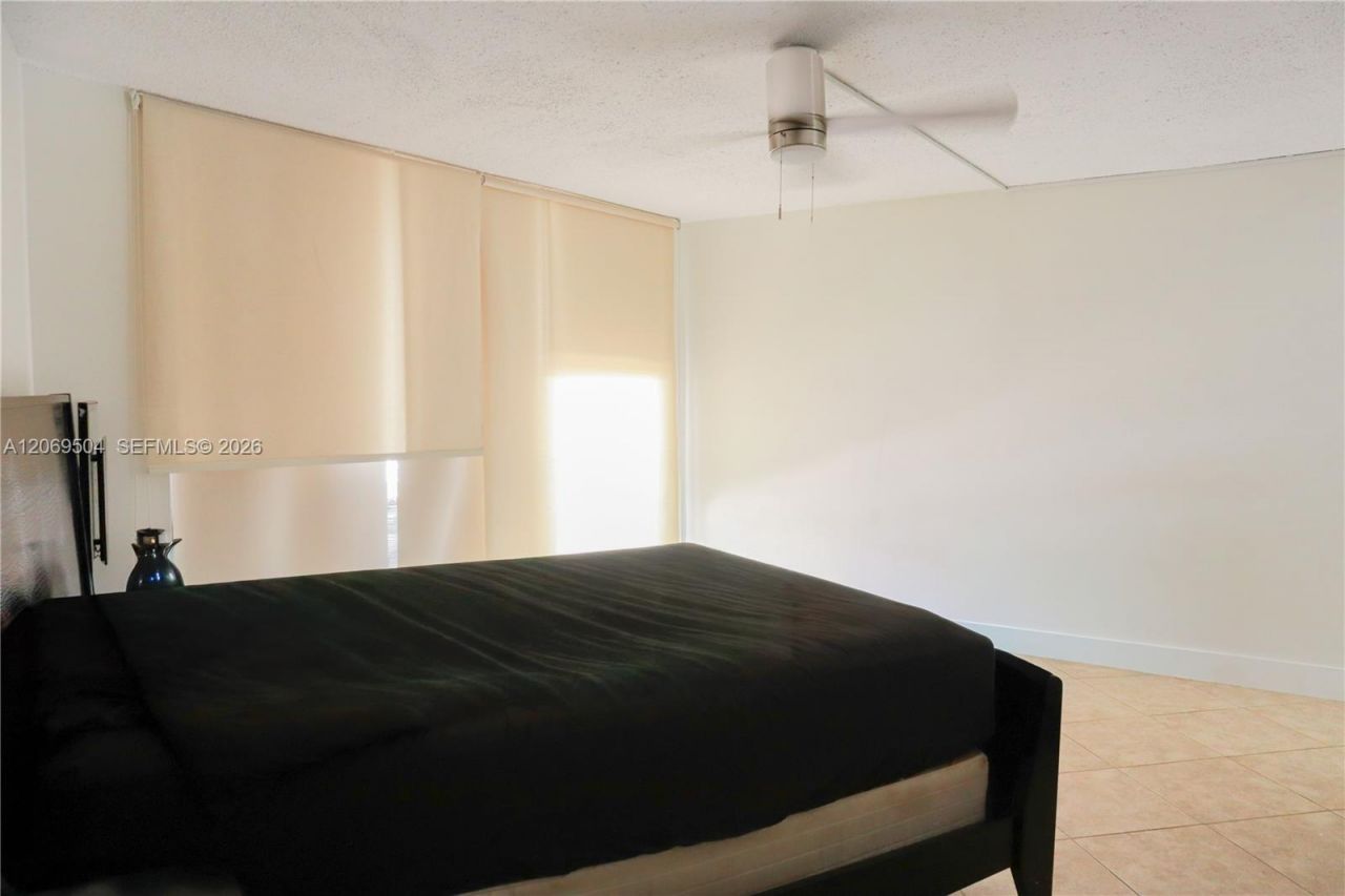 13951 Kendale Lakes Cir , Unit 310A, Miami, FL 33183 Photo