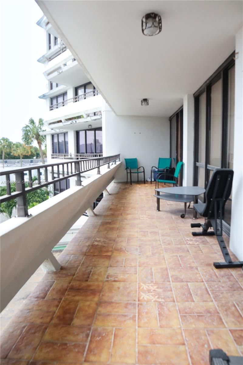 13951 Kendale Lakes Cir , Unit 310A, Miami, FL 33183 Photo
