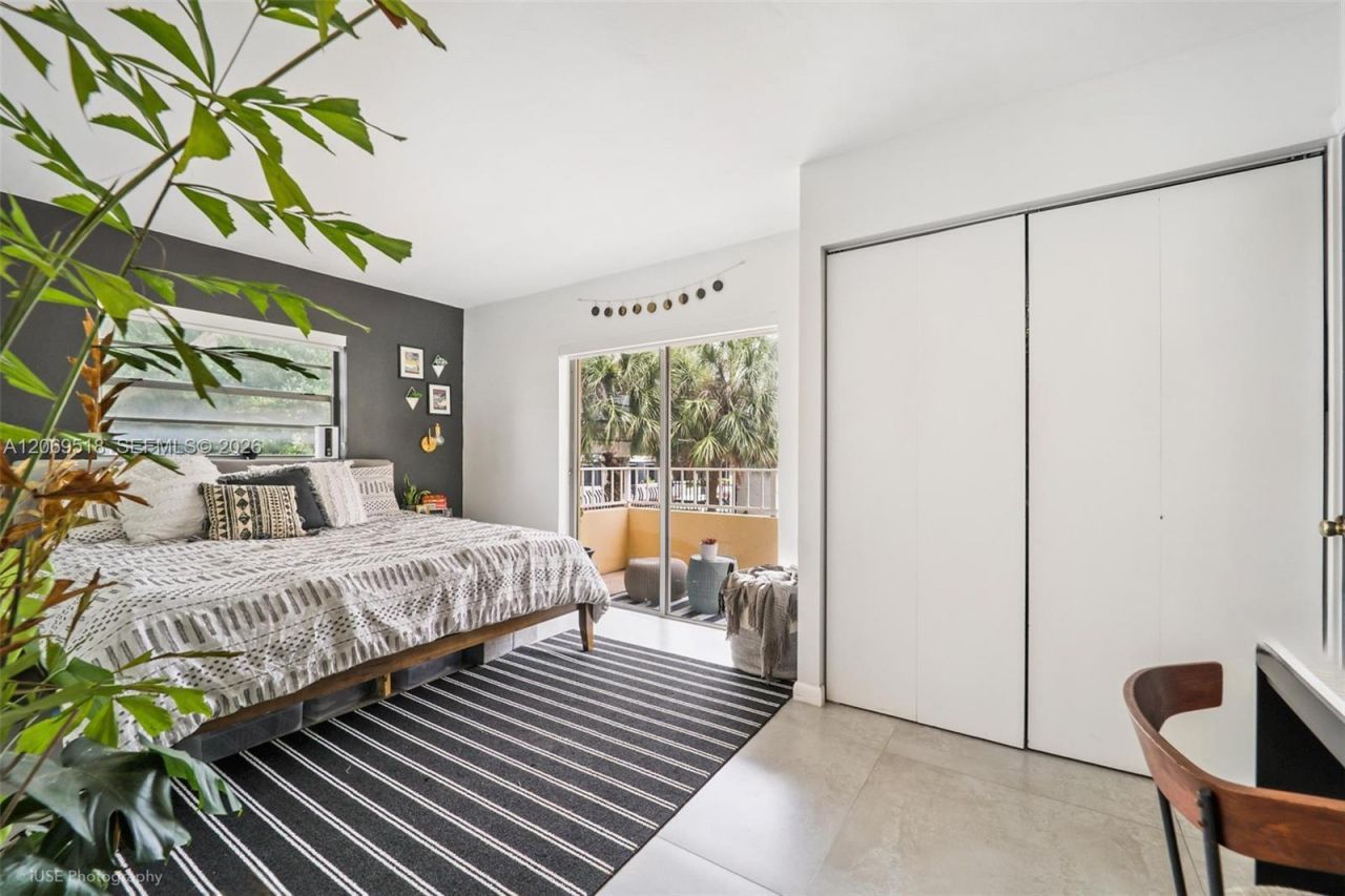 3304 Virginia St , Unit 2B, Miami, FL 33133 Photo