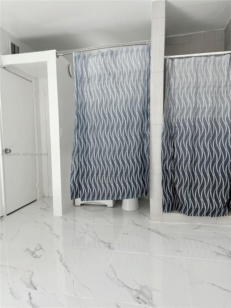 1138 NW 37th St, Unit 1138, Miami, FL 33127 Photo