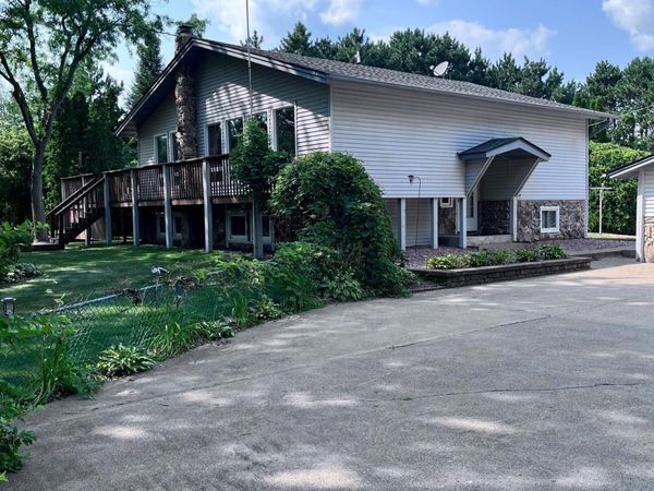 465 265th Avenue NE, Isanti, MN 55040