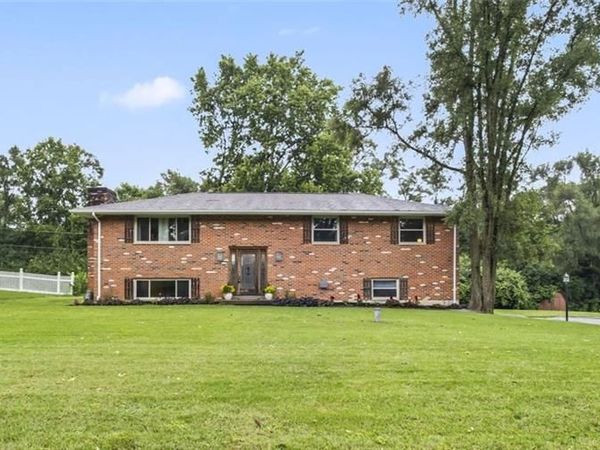 1310 Old Country Lane, Dayton, OH 45414