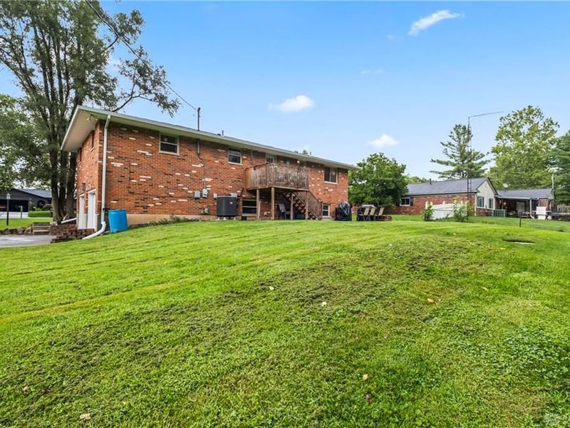 1310 Old Country Lane, Dayton, OH 45414 Photo 31