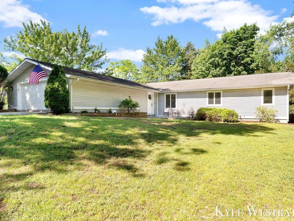 18883 168th Avenue, Spring Lake, MI 49456