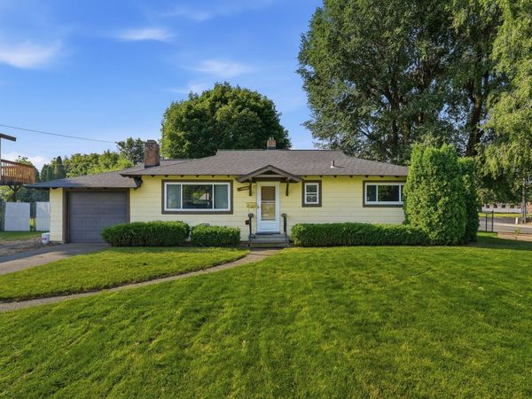 13106 E Cataldo Ave, Spokane Valley, WA 99216