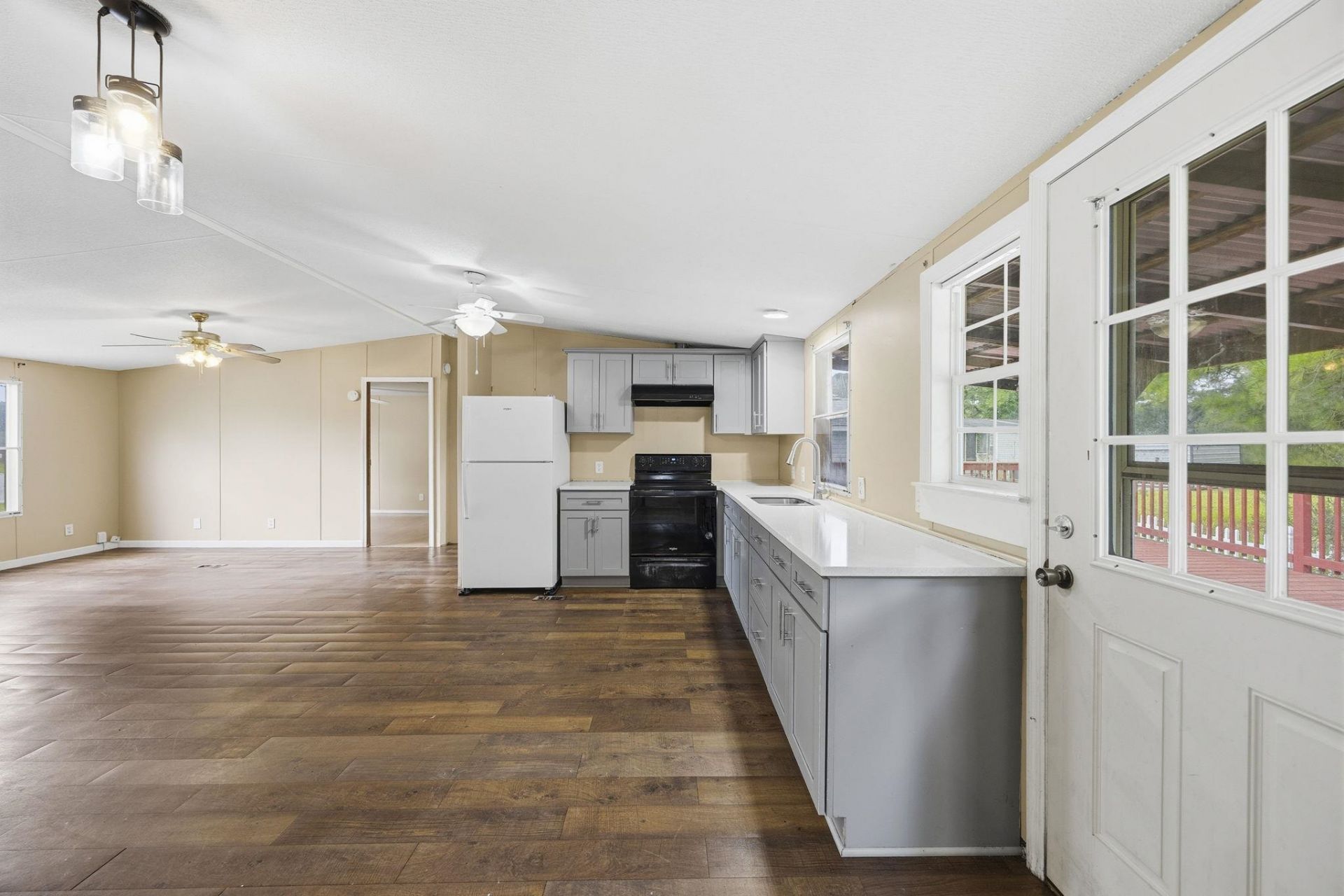 2519 N Wild Rose Dr. Photo 9