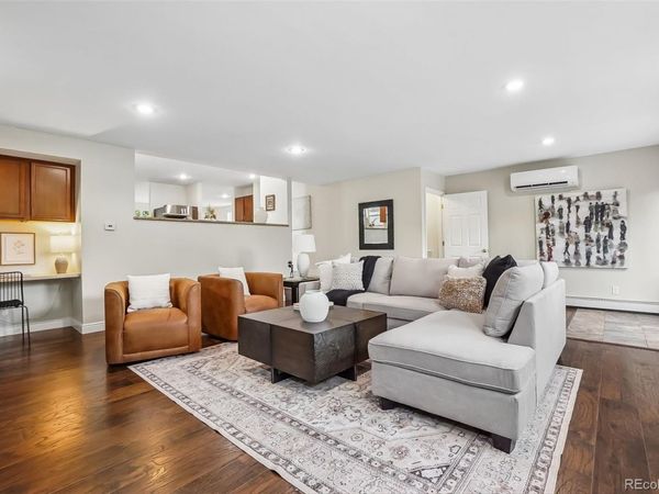 6915 W 35th Avenue , Wheat Ridge, CO 80033