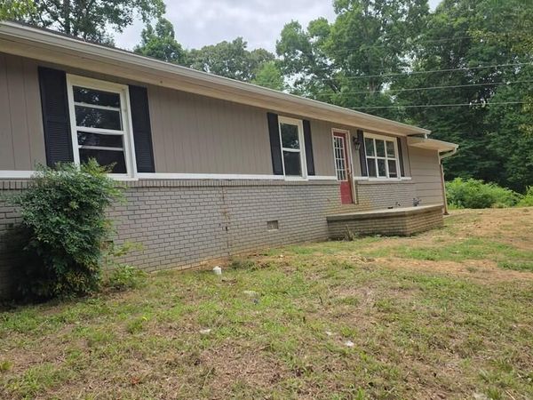 1181 Carding Machine Rd, Loudon, TN 37774