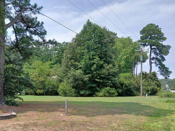 8715 GEORGE WASHINGTON MEMORIAL HIGHWAY , YORKTOWN, VA 23692