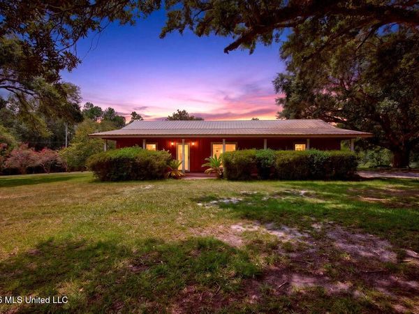 11257 Vidalia Road, Pass Christian, MS 39571
