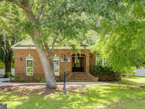 104 Myrtlewood Court, Guyton, GA 31312