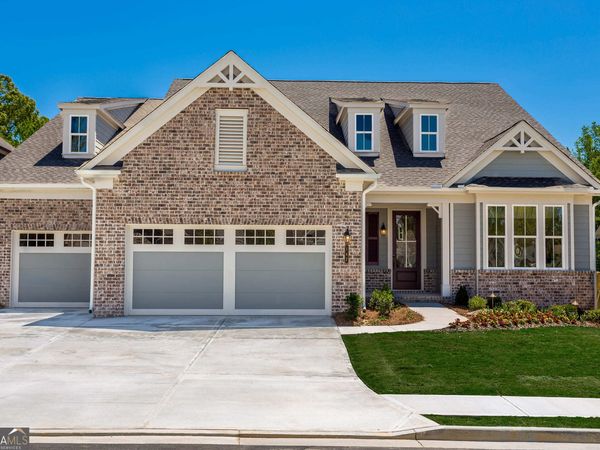 611 Salton Way, Hoschton, GA 30548