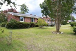 1908 Dominion Drive photo 4