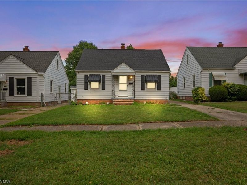 4403 W 57th Street, Cleveland, OH 44144 Photo 2