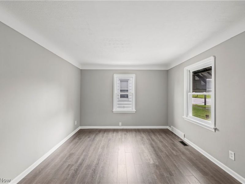 4403 W 57th Street, Cleveland, OH 44144 Photo 8