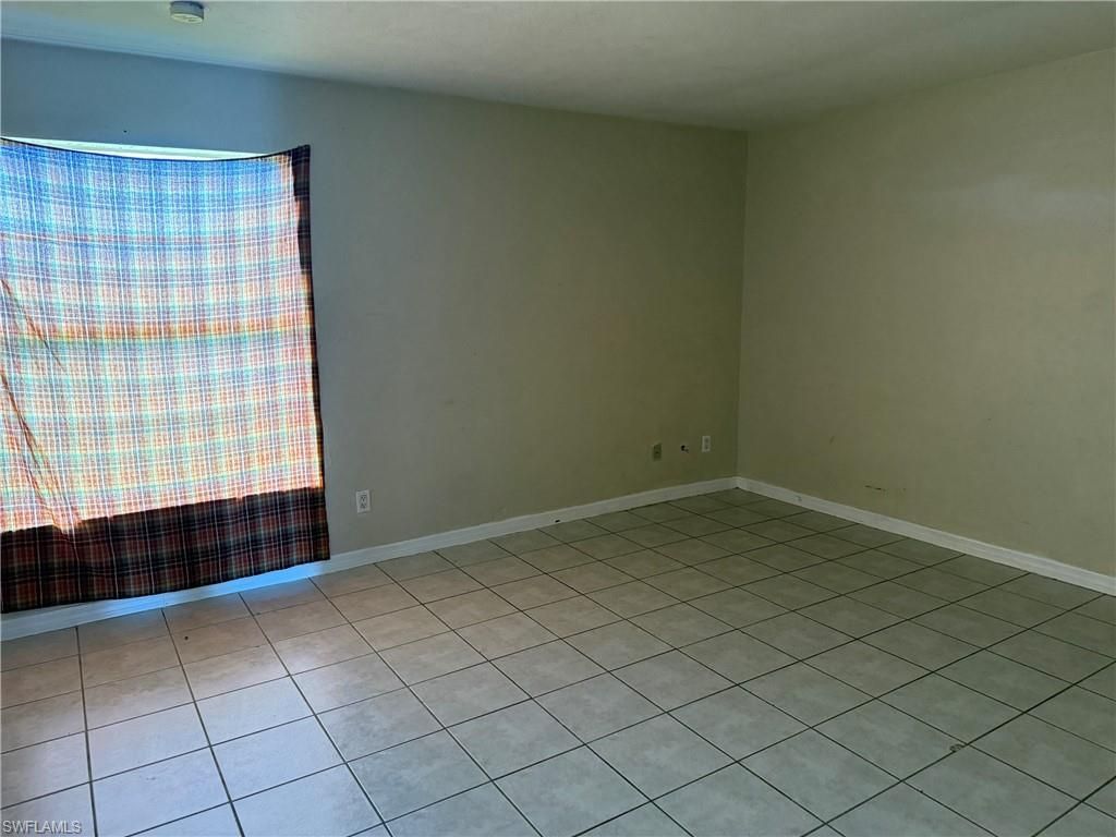 1131 S Loop Blvd, Lehigh Acres, FL 33936 Photo