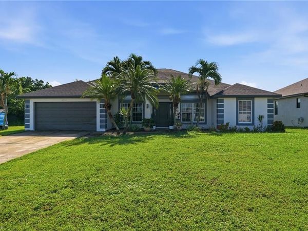 2701 NE 1st PL, CAPE CORAL, FL 33909
