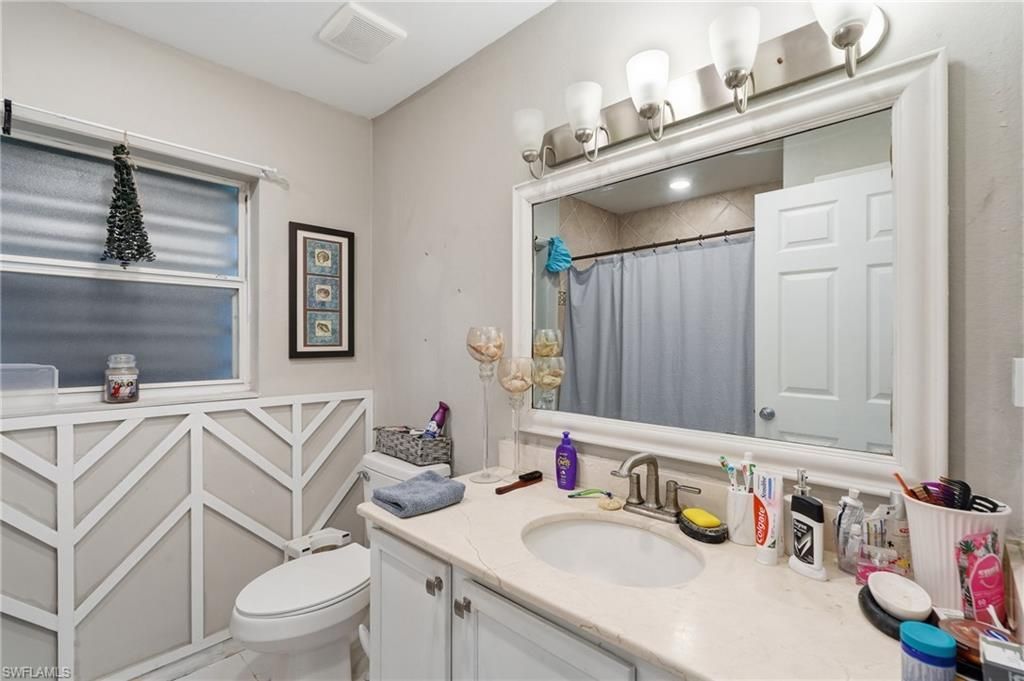 2701 NE 1st Pl, Cape Coral, FL 33909 Photo
