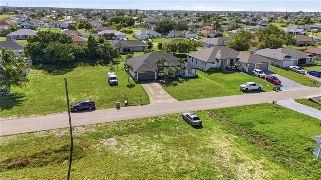 2701 NE 1st Pl, Cape Coral, FL 33909 Photo