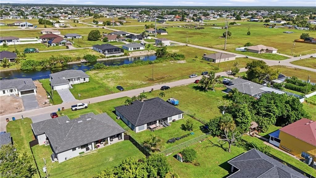 2701 NE 1st Pl, Cape Coral, FL 33909 Photo