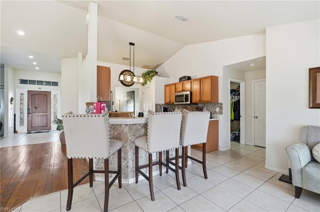 2701 NE 1st Pl, Cape Coral, FL 33909 Photo