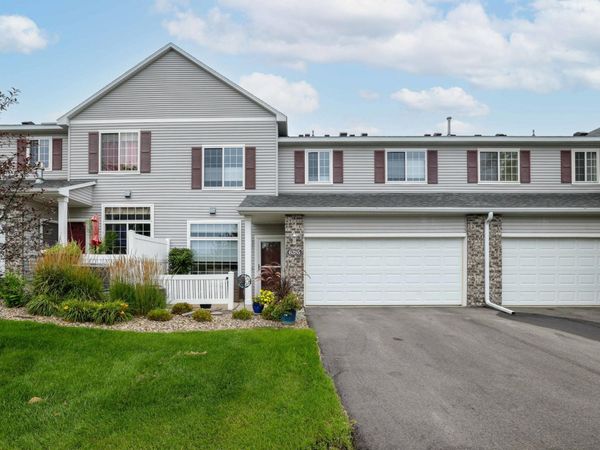 6285 29th Avenue NW, Rochester, MN 55901
