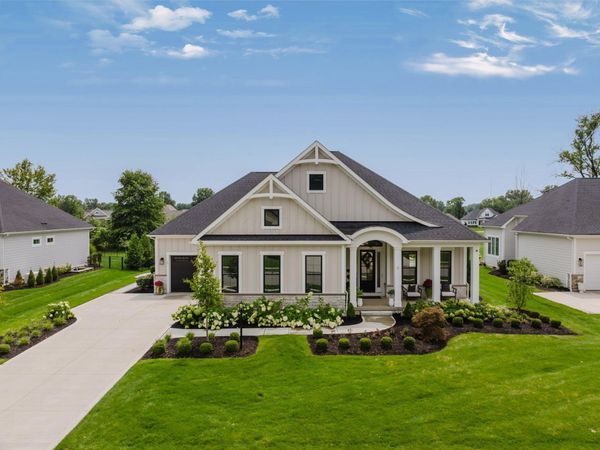 7940 Genova Drive , Galena, OH 43021
