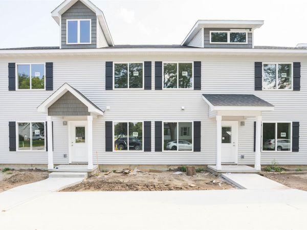 407 Juniper Street, Ames, IA 50010