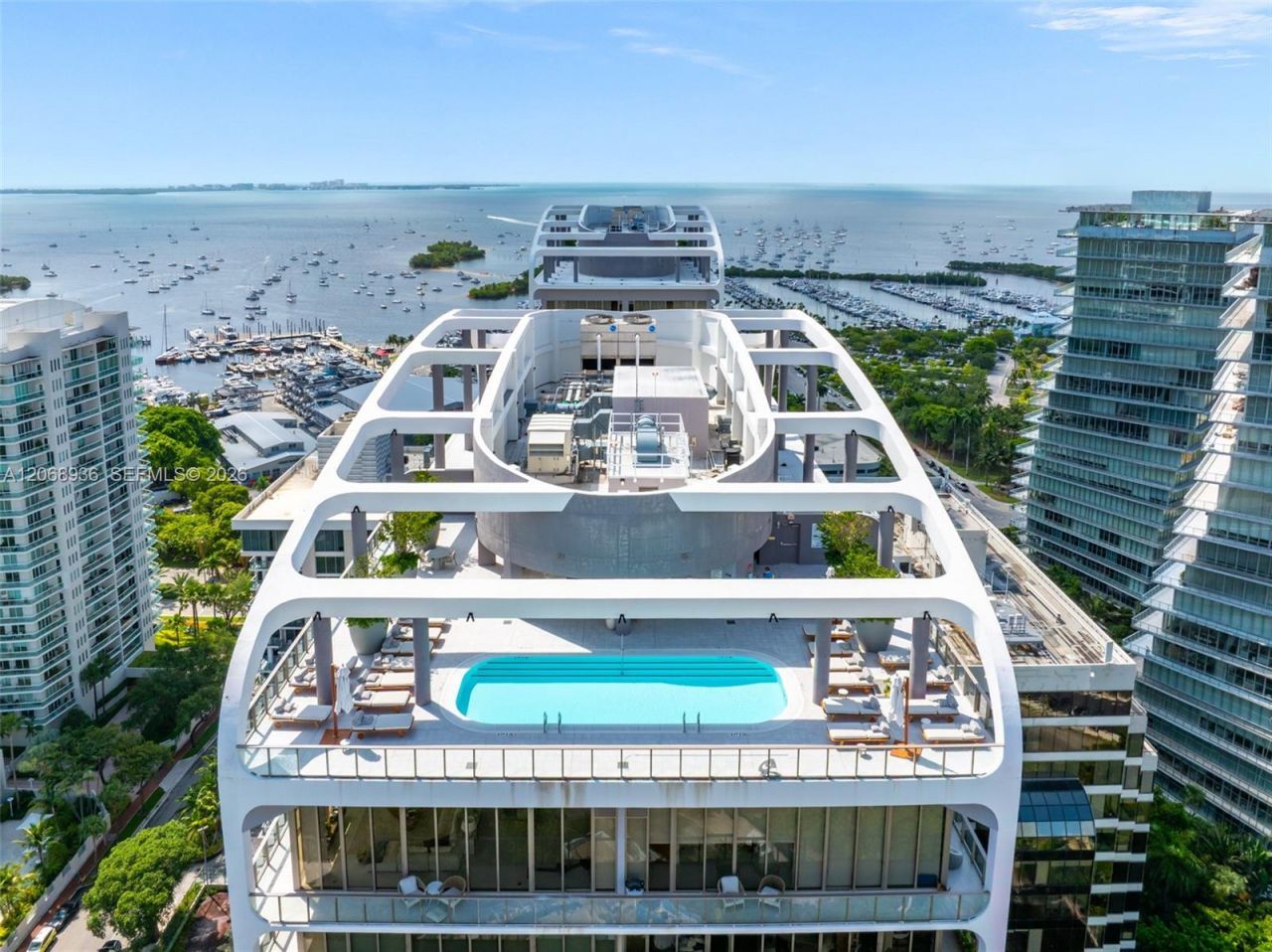 2678 Tigertail Ave , Unit 1806, Miami, FL 33133 Photo