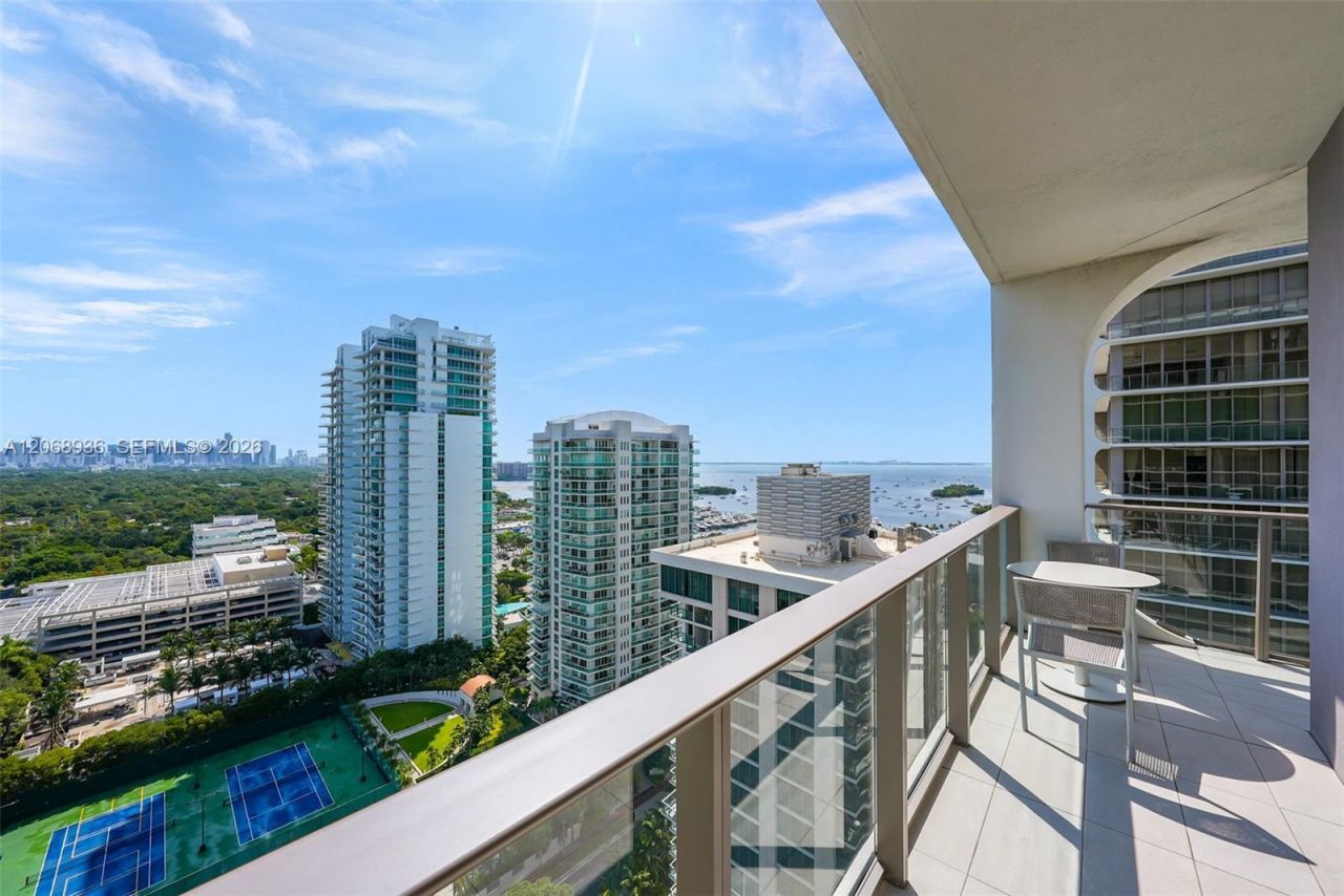 2678 Tigertail Ave , Unit 1806, Miami, FL 33133 Photo