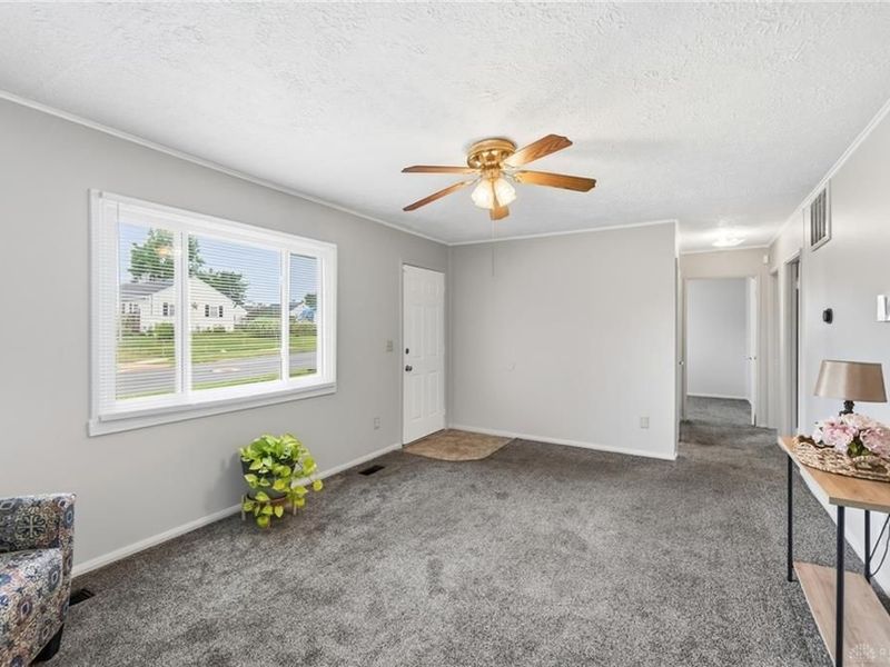 644 Cortland Drive, Springfield, OH 45505 Photo 11