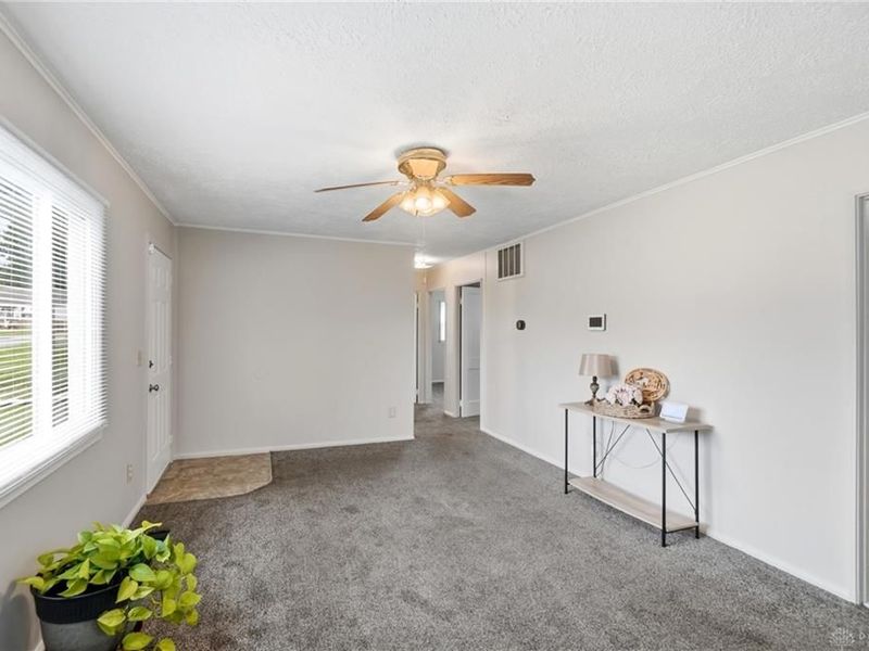 644 Cortland Drive, Springfield, OH 45505 Photo 12