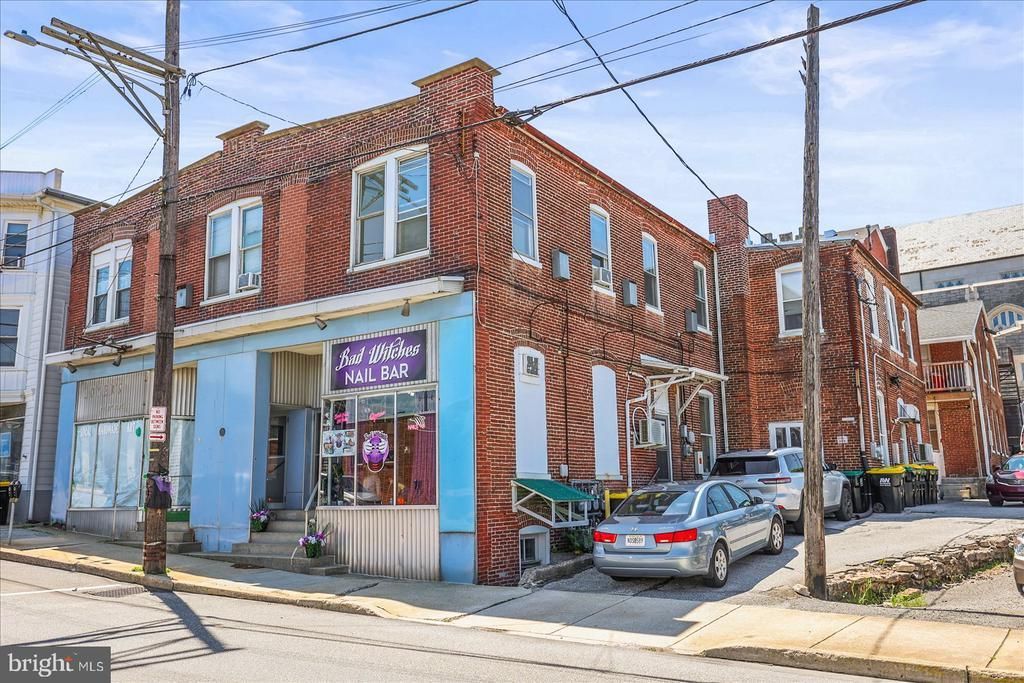66 70 N MAIN STREET , RED LION, PA 17356