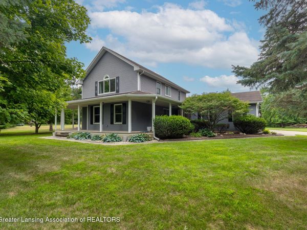 4115 W Howe Road, DeWitt, MI 48820