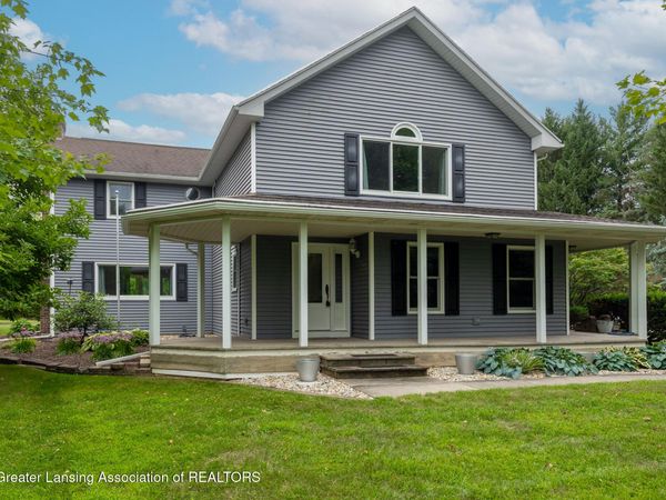 4115 W Howe Road, DeWitt, MI 48820