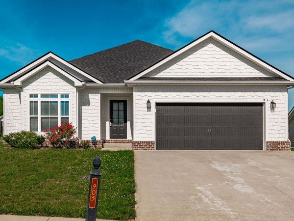 905 Frog Gip Pond Ct, Clarksville, TN 37043