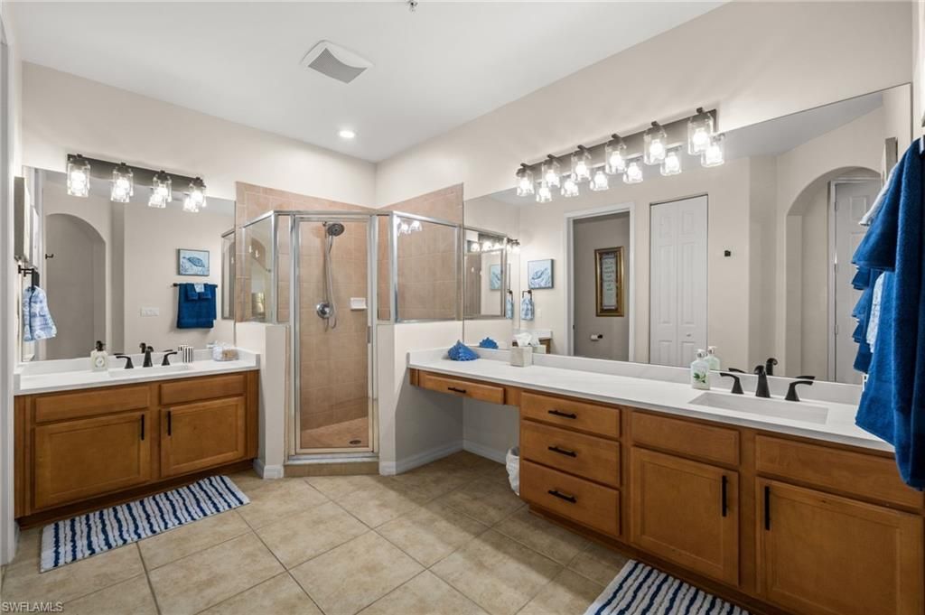 15121 Laguna Dr , Unit 102, Fort Myers, FL 33908 Photo