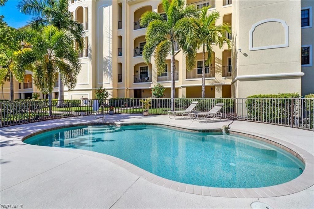 15121 Laguna Dr , Unit 102, Fort Myers, FL 33908 Photo