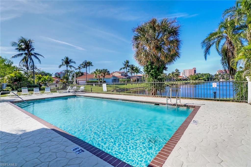 15121 Laguna Dr , Unit 102, Fort Myers, FL 33908 Photo