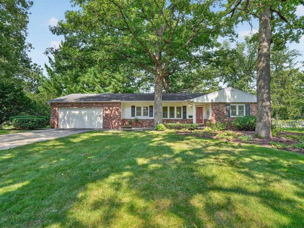 2004 Grand Boulevard, Cedar Falls, IA 50613