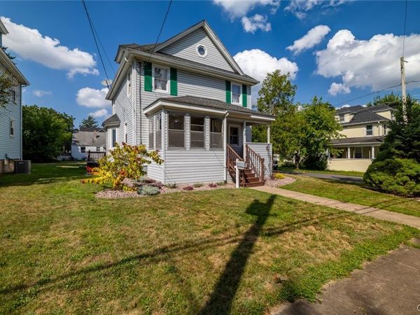 108 6th St Street, Liverpool, NY 13088